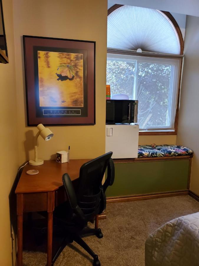 Hampton House Apartment Clinton Township Luaran gambar