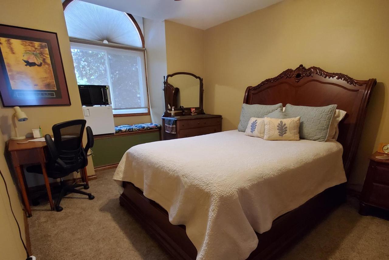 Hampton House Apartment Clinton Township Luaran gambar