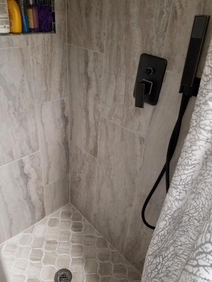 Hampton House Apartment Clinton Township Luaran gambar